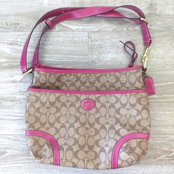 COACH Monogram Bag - Picture 4 of 10